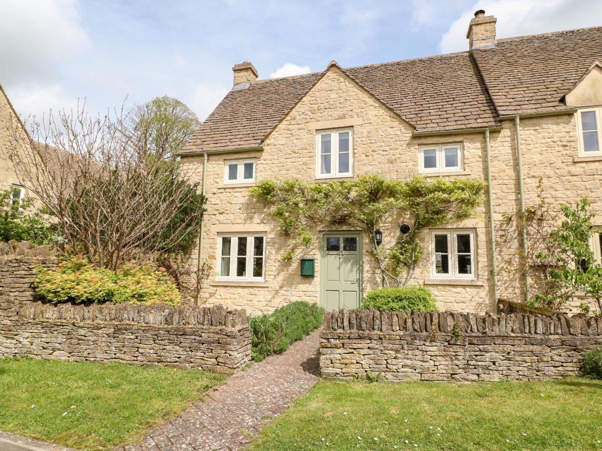 3 Painters Field Villa Cirencester Kültér fotó