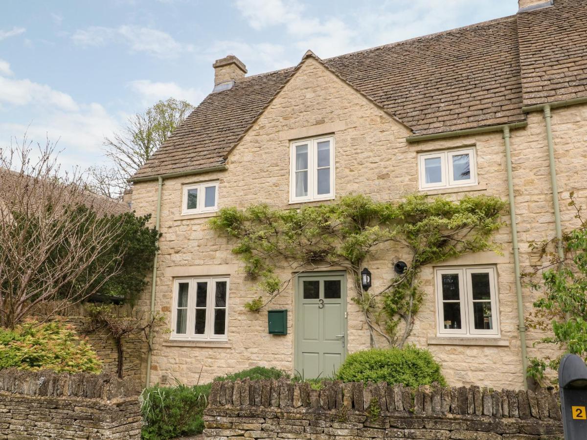 3 Painters Field Villa Cirencester Kültér fotó